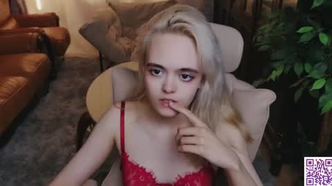 Oxcy online show from August 13, 12:41 pm