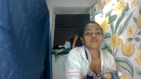 paaameelaaa online show from August 12, 2:03 am