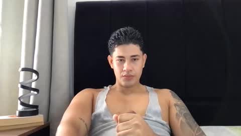 Javi    online show from May 24, 5:26 pm