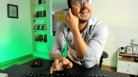 pablo rincon95 online show from August 3, 3:52 pm