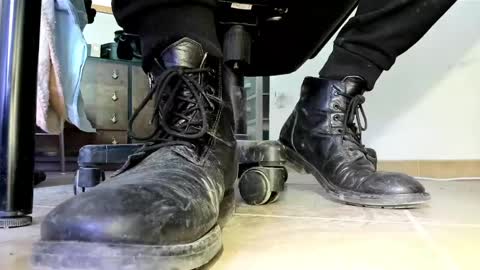 Pablo Meness online show from April 26, 1:40 pm