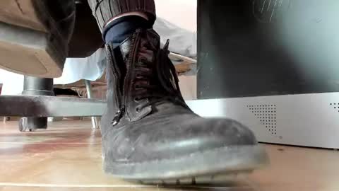 Pablo Meness online show from July 5, 5:54 am