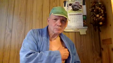 page1958 online show from June 18, 12:27 pm