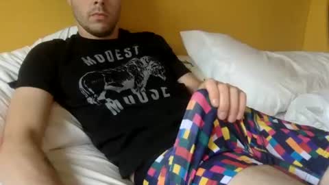 paintdude424 online show from August 8, 6:30 pm