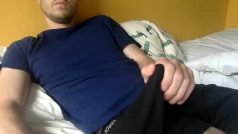 paintdude424 online show from August 10, 7:04 pm