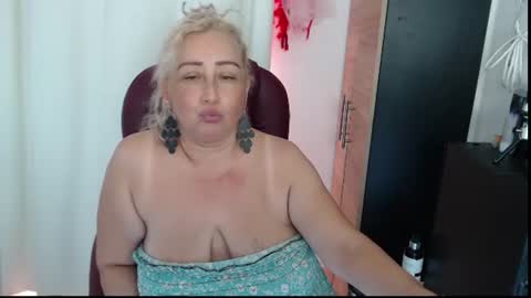 paiper online show from July 26, 5:18 pm