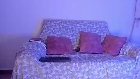 palomajones1 online show from August 13, 2:03 am