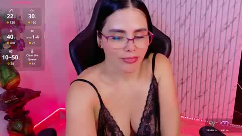 Pam online show from July 27, 11:21 pm