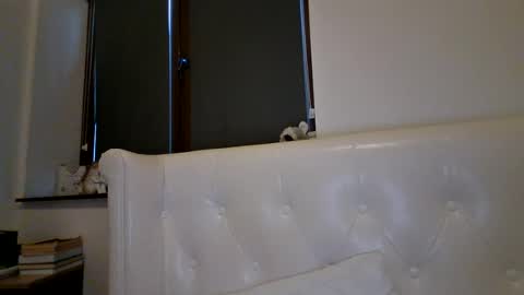 Pamela051087 online show from June 22, 5:46 pm
