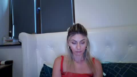 Pamela051087 online show from July 27, 4:45 pm
