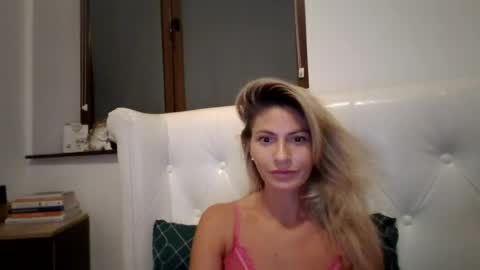 Pamela051087 online show from August 28, 8:29 pm