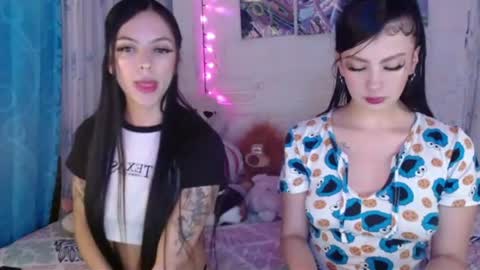 Pamela Reyess online show from August 11, 8:16 am