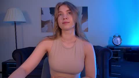 Pamela Blair online show from August 5, 7:12 pm