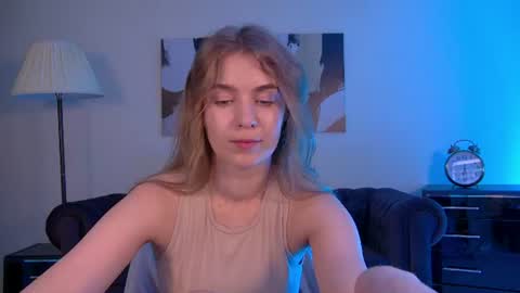 Pamela Blair online show from August 6, 2:10 am