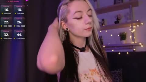 Hello love my name is DanielaGlad to see you in my roomPVT its Open 90min online show from August 15, 6:23 pm