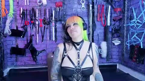 PandoraNez online show from August 11, 4:03 am