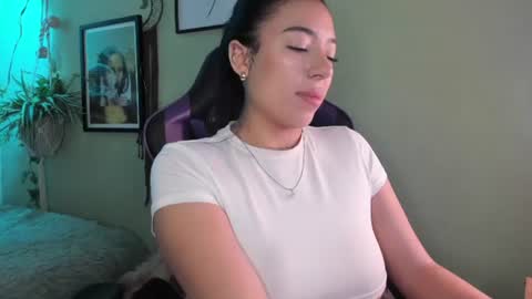 Ana Laura online show from July 7, 5:55 am