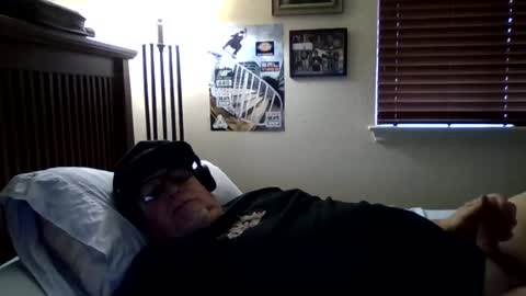 panos678442 online show from July 16, 6:30 pm