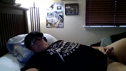 panos678442 online show from July 30, 1:07 pm