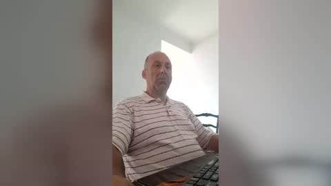 pansak1973 online show from July 20, 5:43 am