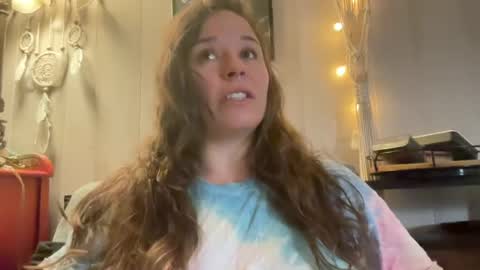 Faeandwolf online show from July 20, 10:51 am