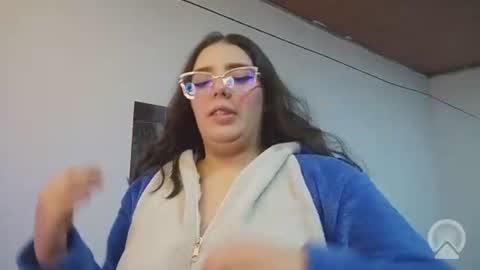 Paola online show from August 11, 6:21 pm