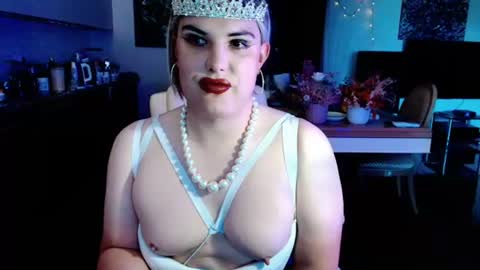 Sarina Williams online show from July 19, 12:29 pm
