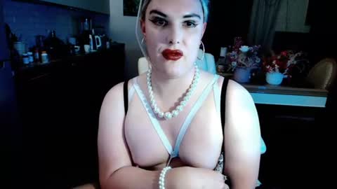 Sarina Williams online show from September 8, 1:29 pm