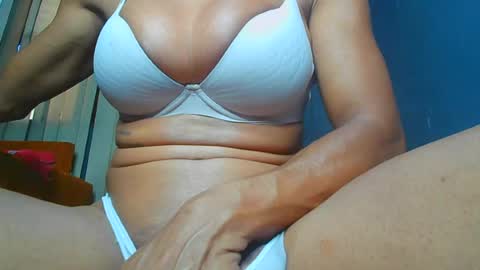 PAOLLA 23CM online show from July 21, 8:22 pm