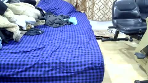 papi mexicano en boxers online show from August 1, 12:05 am
