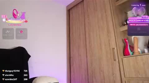 paradise_city__ online show from August 10, 7:21 am