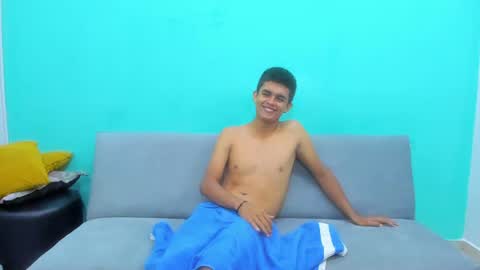 PARTY SWINGER online show from August 12, 7:38 pm
