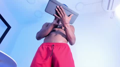 passion_black_ online show from June 19, 10:10 pm