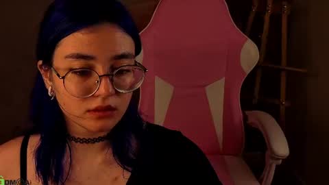Molly online show from August 12, 1:35 pm