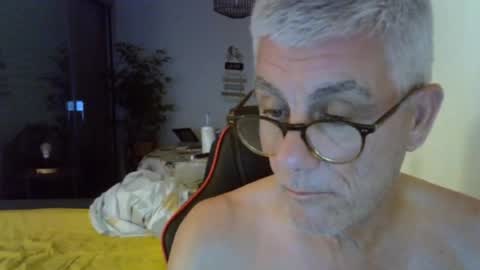 patrick5275 online show from August 5, 10:30 pm