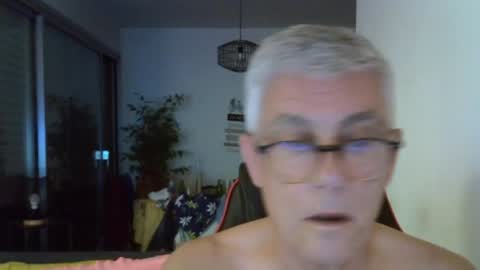 patrick5275 online show from August 11, 8:33 pm