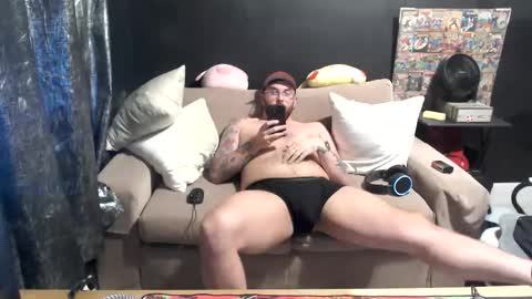 patrickmorris92 online show from March 17, 8:25 pm