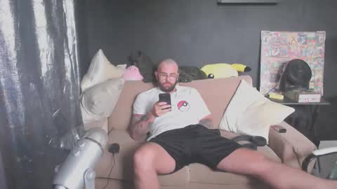 patrickmorris92 online show from April 4, 2:57 pm