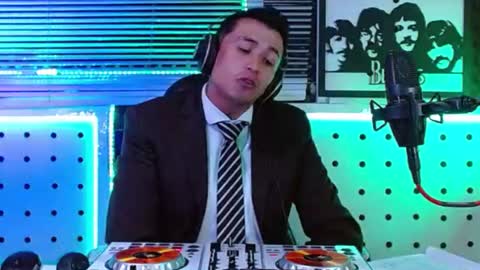 Darko0717  online show from August 9, 6:42 pm