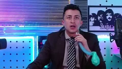 Darko0717  online show from August 17, 2:33 pm