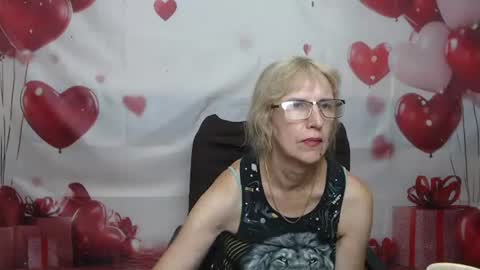PattySanny online show from August 9, 1:06 am