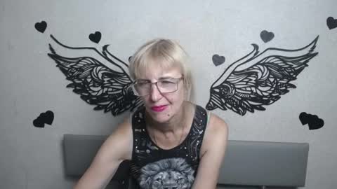 PattySanny online show from August 11, 6:43 pm