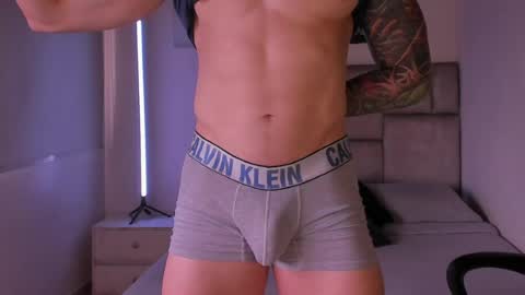 PAUL ROGER online show from July 26, 2:33 pm