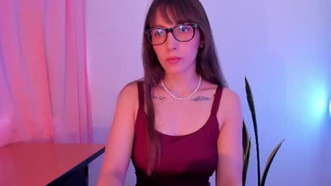 paulamiler_1 online show from July 7, 1:26 pm
