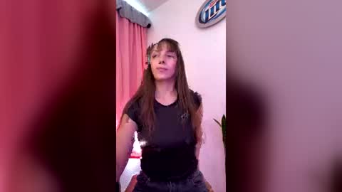 paulamiler_1 online show from July 15, 5:25 pm