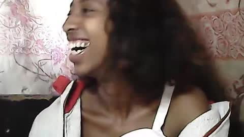 PaulaSummers online show from August 3, 8:32 am