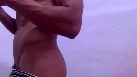 paulcock993331 online show from June 30, 1:50 am