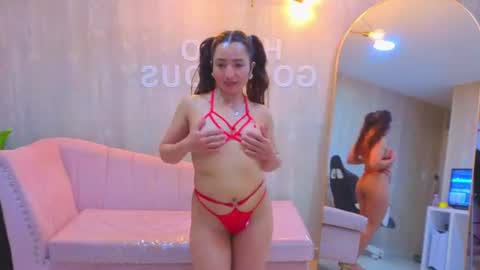 Paulette online show from August 15, 5:50 pm