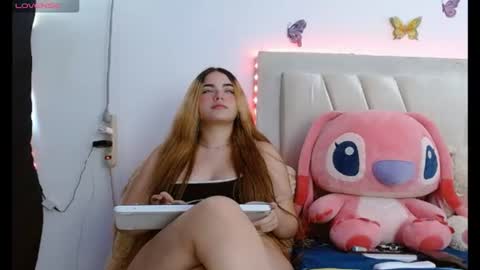 Pau online show from July 10, 6:02 pm