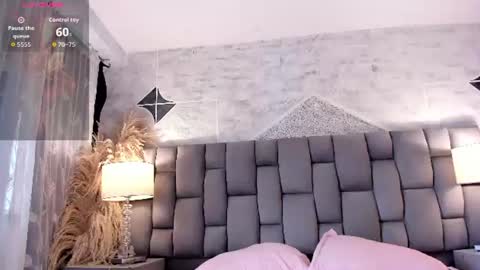 Paulina Belle online show from August 6, 8:08 pm